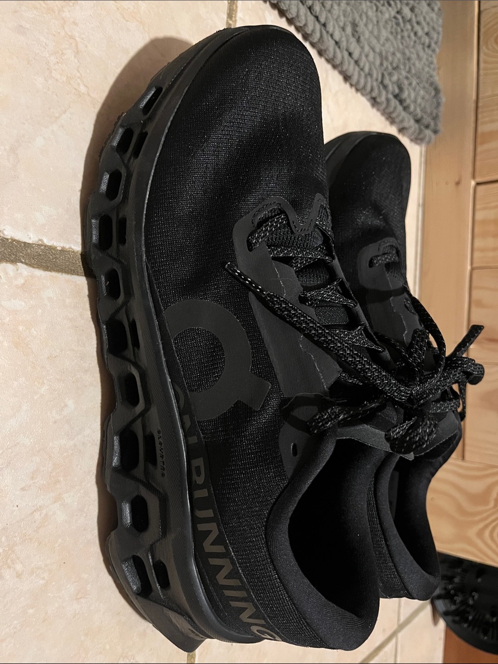 Men's On Cloudmonsters 3 - Black Athletic Running Shoes